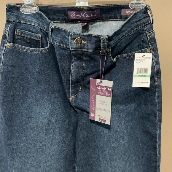 Gloria Vanderbilt Blue jeans. Size 8, straight cut - Picture 6 of 6